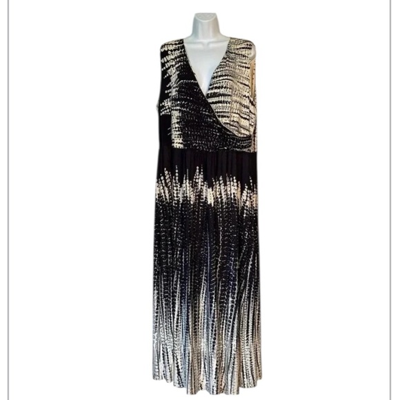 Ulla Popken midi dress navy cream floral sleeveless crossover bodice Size 20 - Picture 2 of 9